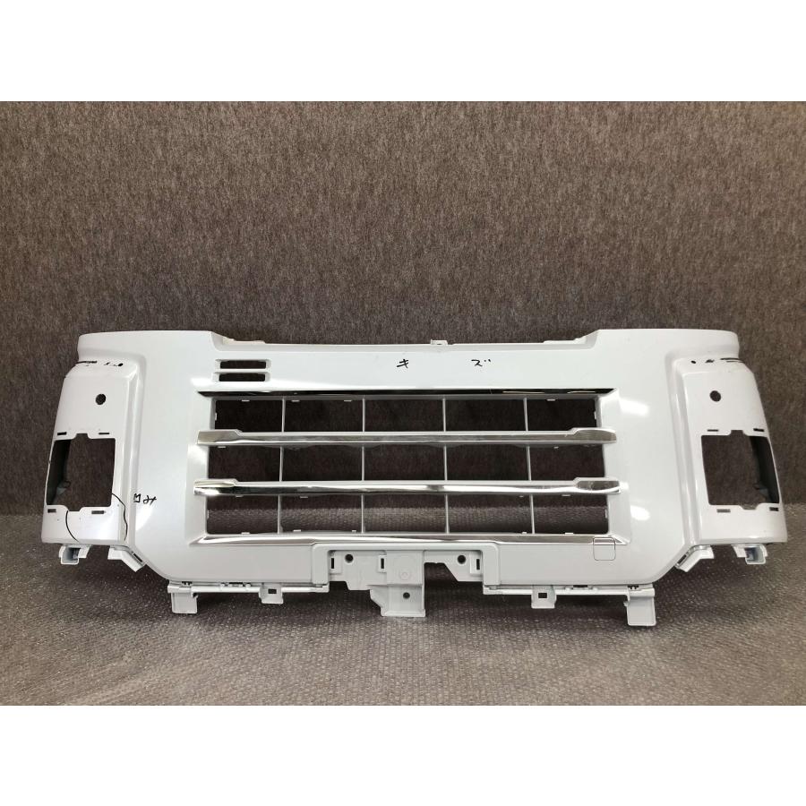 ダイハツ ハイゼット S700V S710V 純正 フロントバンパー 52119-B5220