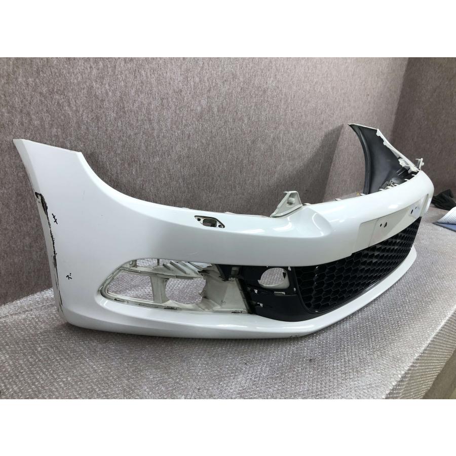 フォルクスワーゲン　シロッコR 2012年式　純正　フロント　バンパー　中古 シロッコ（フォルクスワーゲン）R（2012年10月）｜カタログから中古車
