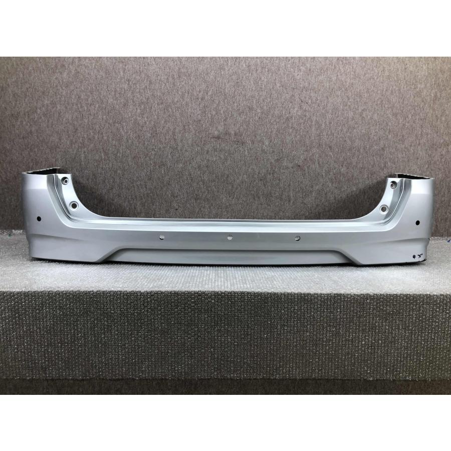 日産 セレナ XV/X/G C27/GC27/GNC27 純正 後期 リアバンパー 85022