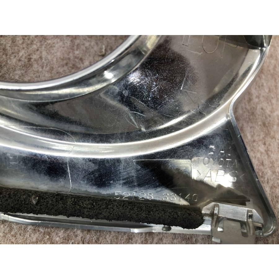 AVV50 前期 カムリ 純正フロントバンパーフォグランプカバー 左 左側