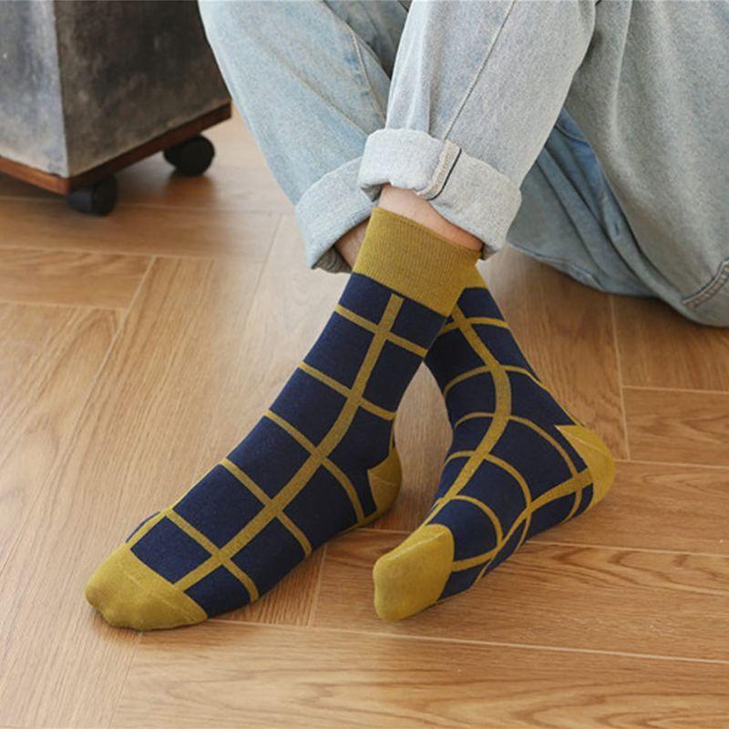 靴下 メンズ カジュアルソックス 春夏用 スポーツソックス おしゃれ チェック柄ソックス 5足セット 綿 通気吸汗 薄手 クルーソックス 春 宅配便配送