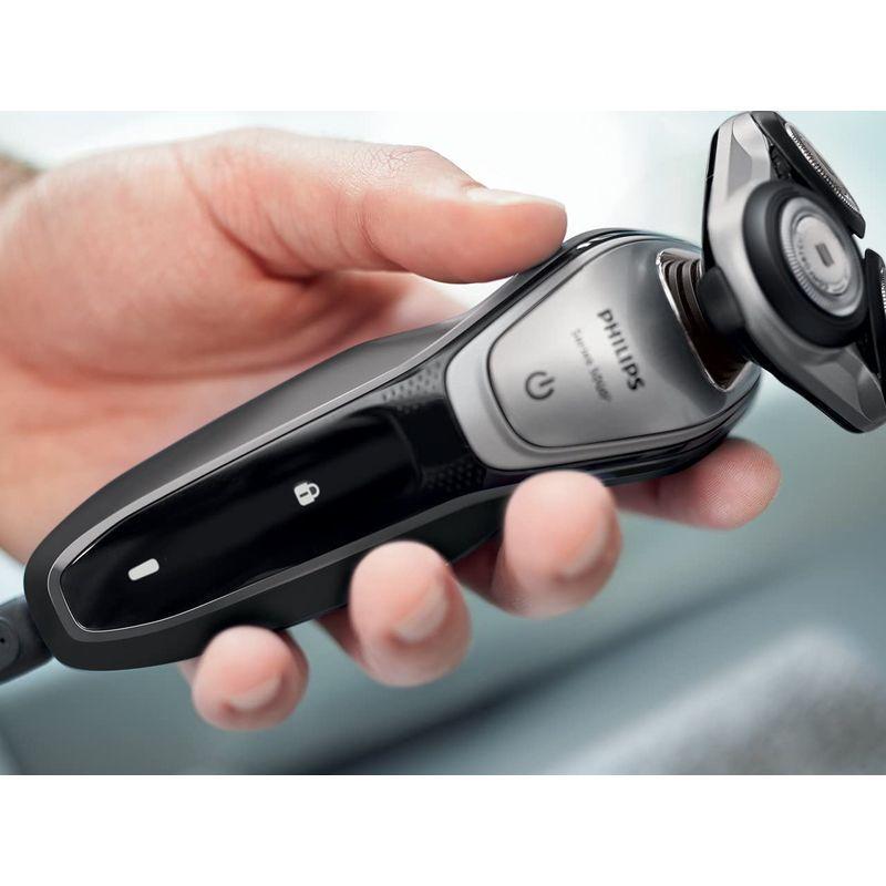 フィリップス 5000シリーズ メンズ 電気シェーバー 27枚刃 回転式 お風呂剃り & 丸洗い可 トリマー付 S5072/06     商品情報    【商品名】　フィリップス 5000シリーズ メンズ 電気シェーバー 27枚刃 回転式 お風呂剃り  R1401328861(12230円)