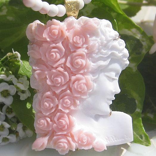 新品 ラファエレ氏ピンク シェルカメオ リング 薔薇の十字架　ローズ・クロス 新品 ラファエレ氏 コンクシェル カメオ K18 ペンダントトップ 薔薇の