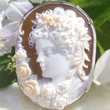 CAMEO 希少な3層彫り シェルカメオ Massimo Balzano作 CAMEO 希少な3層彫り シェルカメオ Massimo Balzano作