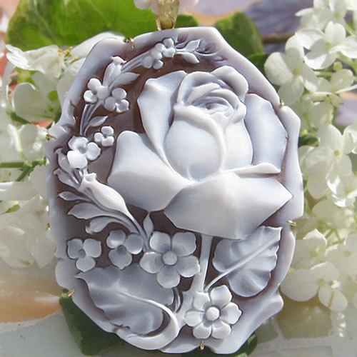 CAMEO Pietro Simonelli作 シェルカメオ K18, SILVER ブローチ CAMEO Pietro Simonelli作 シェルカメオ K18, SILVER ブローチ