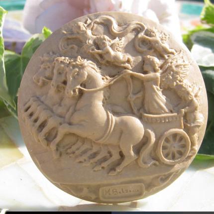 CAMEO（カメオ） ルース 素晴らしい作品です!【黄金の凱旋車】Massimo