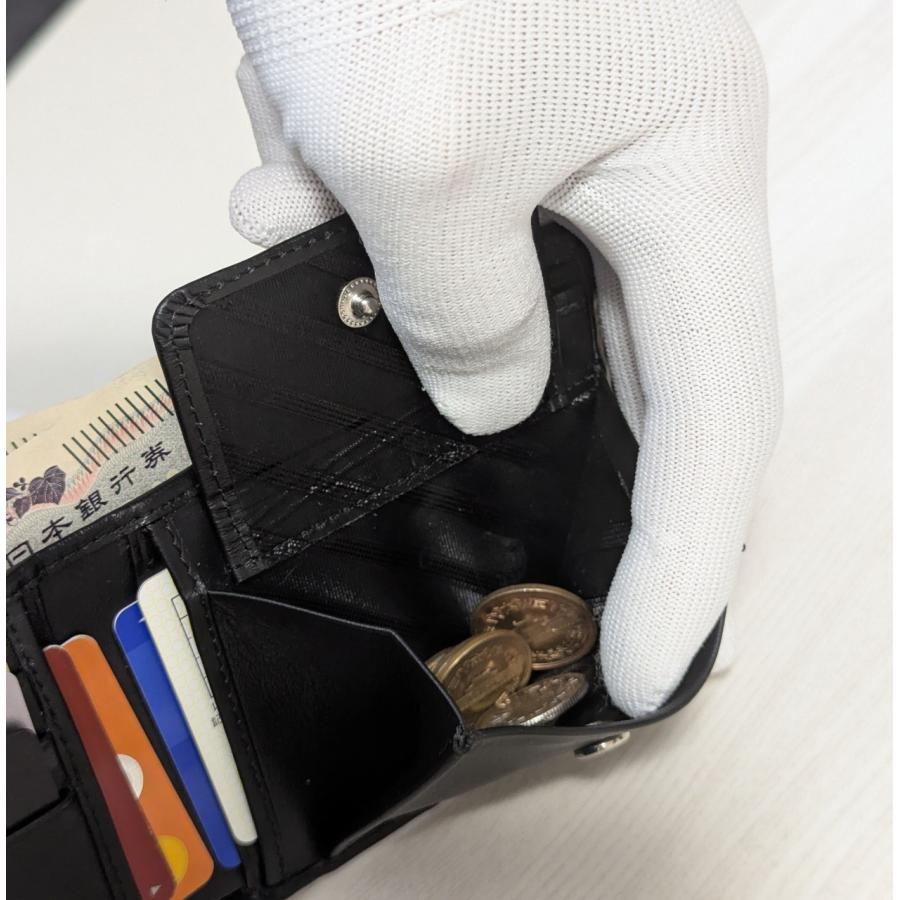 【メール便】エイ 革 財布 二つ折り ガルーシャ 本革 レザー 小銭入れ付き ウォレット メンズ レディース 兼用 スティングレイ黒 ブラック 送料無料 | ブランド登録なし | 06