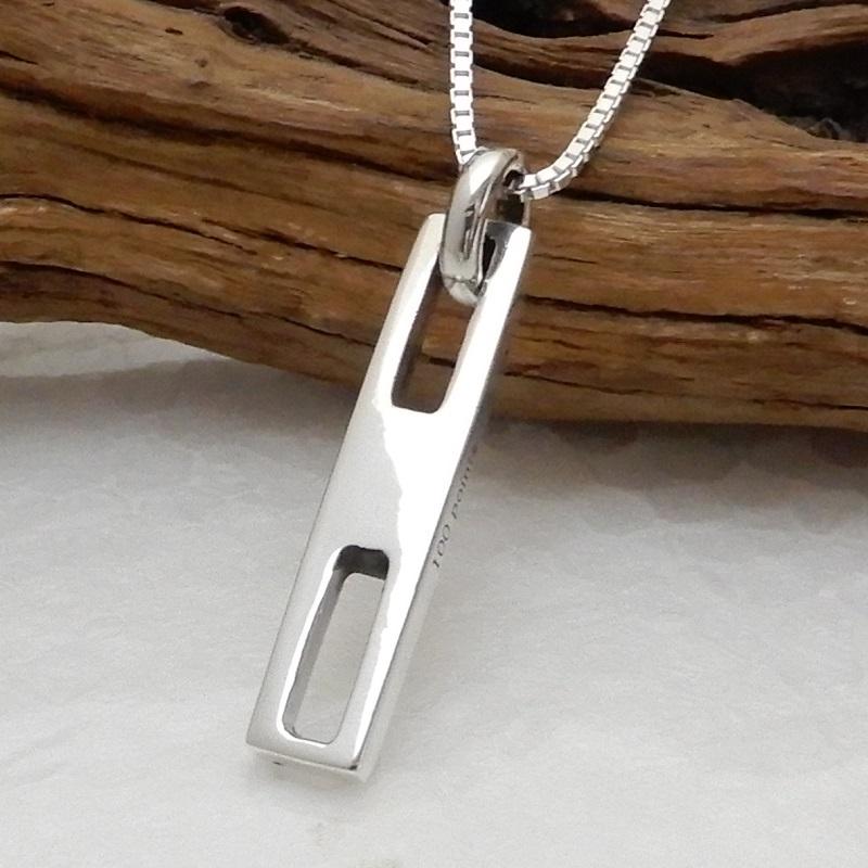 シンプル穴開きプレートペンダントシルバー925 PG055ntシルバーペンダント（トップのみ）シルバーアクセサリー |  | 01