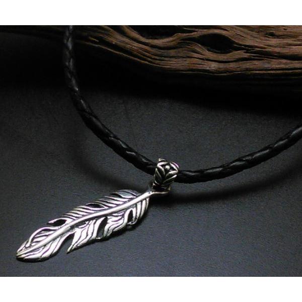 フェザー ネックレス メンズ シルバー925 シンプル 羽 シルバーネックレス メンズネックレス 革ひもネックレス お守り パワー アクセサリー 100 points |  | 02