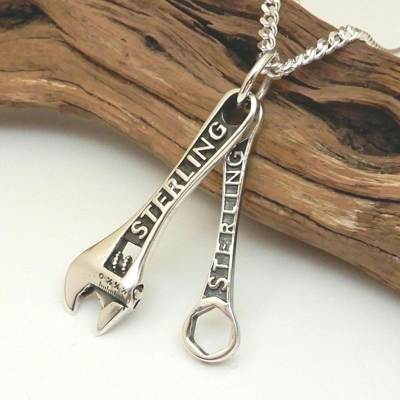 ヘッドのみ メンズ ネックレス シルバー モンキーレンチ スパナ 工具 シルバーネックレス シルバー925 メンズネックレス ペンダント メンズアクセサリー Pg258nt 100点市場 通販 Yahoo ショッピング