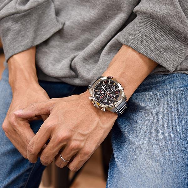カシオ エディフィス EDIFICE  EQB-501XD-1AJF メンズ 腕時計 時計 爆買の画像