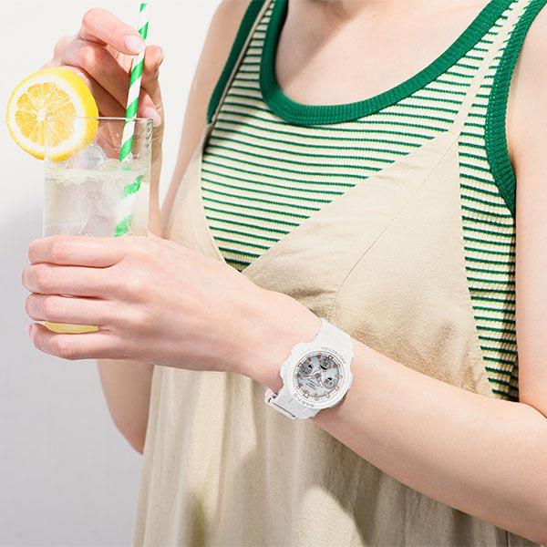 カシオ ベビーＧ CASIO BABY-G BGA-2500-7AJF 電波 ソーラー Beach Traveler Series ネオンイルミネーター 電波時計 レディース 腕時計 ホワイト 時計 爆買の画像