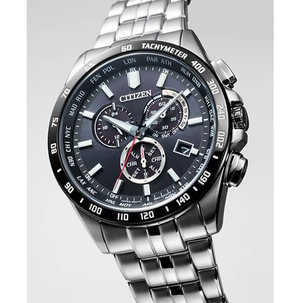 シチズンコレクション CITIZENCOLLECTION エコ・ドライブ電波時計　ダイレクトフライト　クロノグラフ CB5874-90E メンズ 爆買の画像