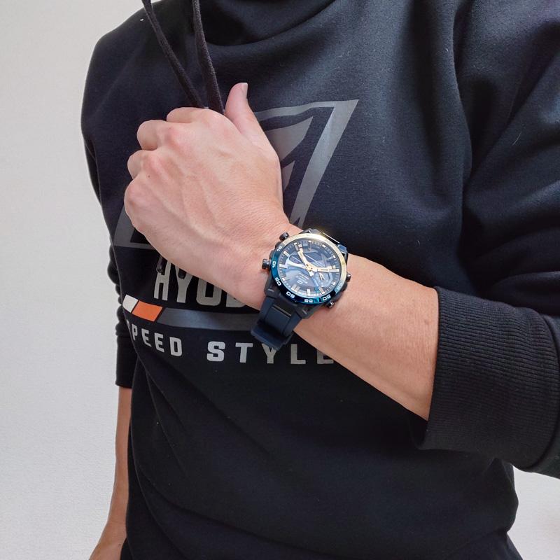 カシオ エディフィス EDIFICE Nighttime Drive Series ECB-2000YNP-1AJF メンズ 爆買の画像