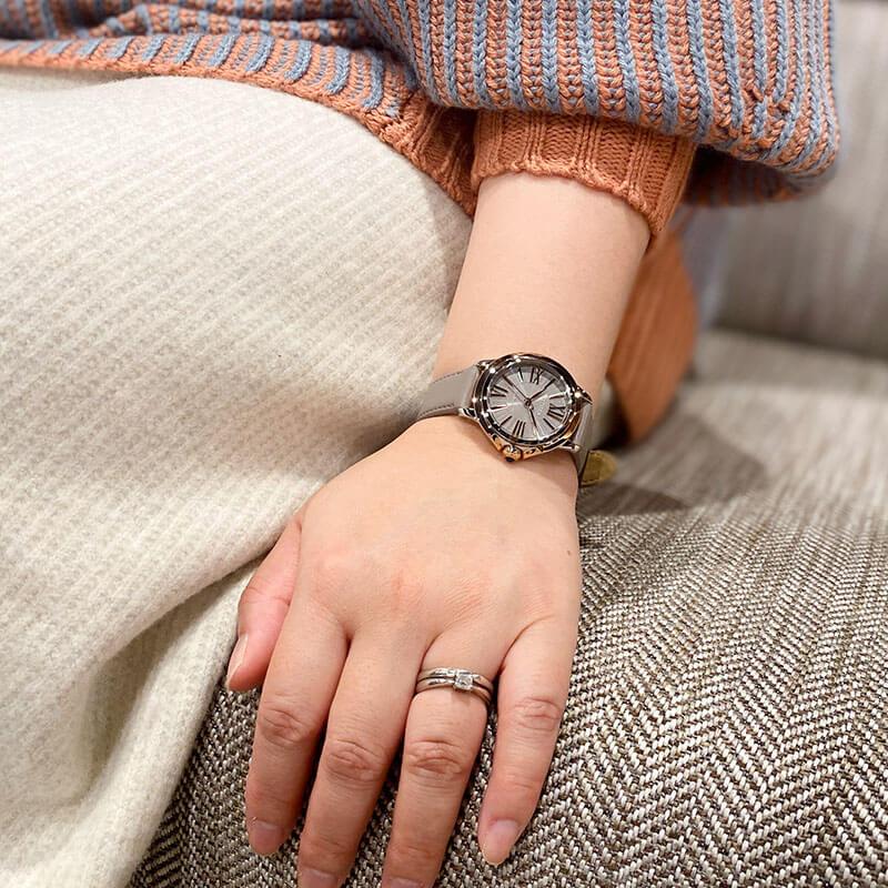 シチズン シチズンエル CITIZENL ROUND Collection EM1166-01Z レディース ソーラー 爆買の画像