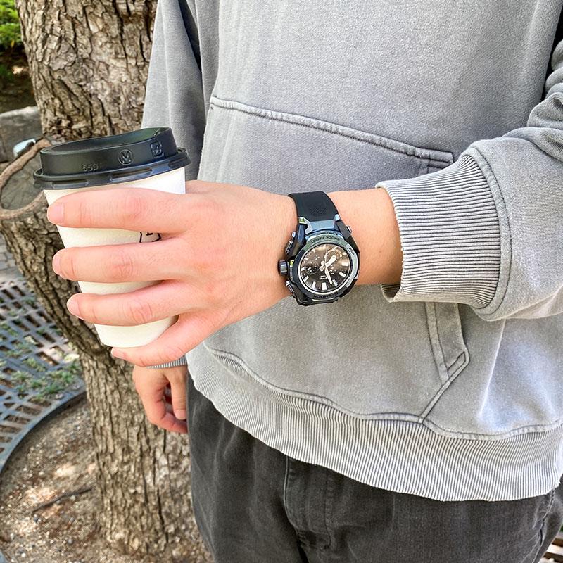 カシオ G-SHOCK Gショック MT-G MTG-B4000B-1A2JF  男性 爆買の画像