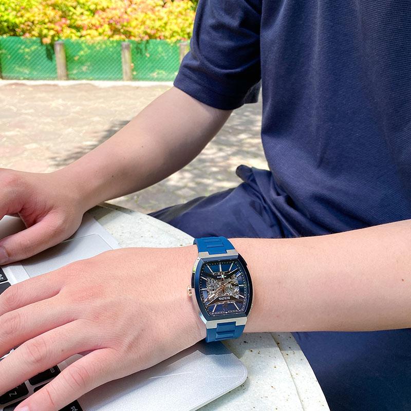 ブローバ BULOVA クラシック Classic 98A318 メカニカル 機械式 メンズ 爆買の画像