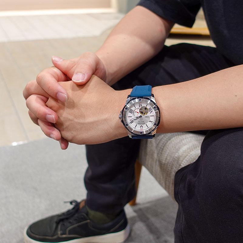 ブローバ BULOVA Marine Star マリンスター 98A225 男性 メカニカル 機械 爆買の画像