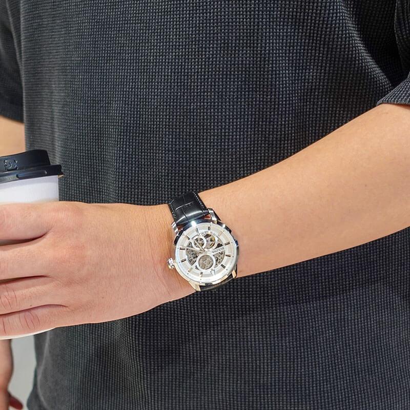 ブローバ BULOVA クラシック Classic 96A266 爆買の画像