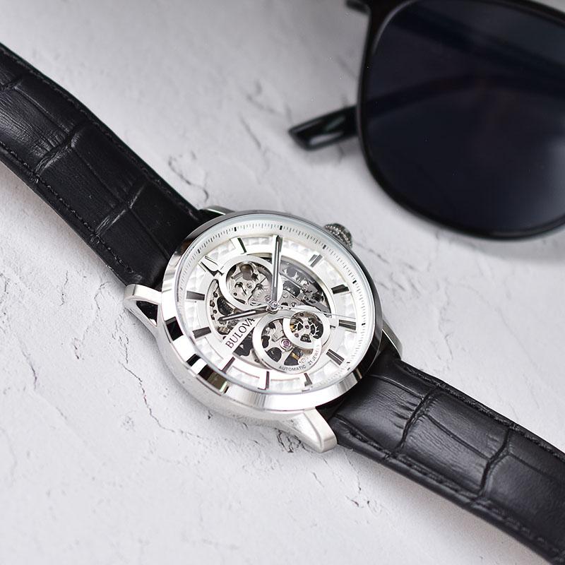 ブローバ BULOVA クラシック Classic 96A266 爆買の画像
