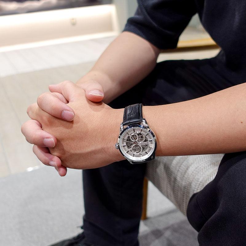 ブローバ BULOVA クラシック Classic 96A266 爆買の画像