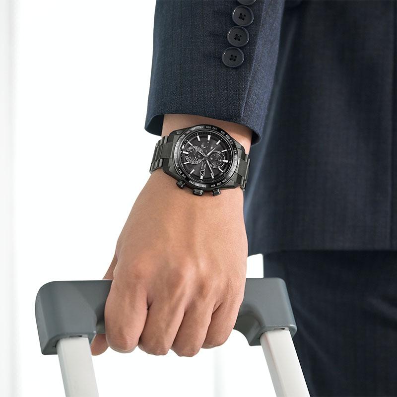 シチズン アテッサ ATTESA ACT Line AT8294-59E メンズ ブラックチタン エコドライブ電波 ソーラー アクト 爆買の画像