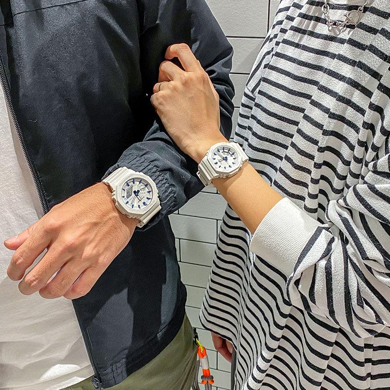 カシオ G-SHOCK Gショック G PRESENTS LOVER'S COLLECTION 2025 LOV-25A-7AJR ユニセックス ペアセット クリスマス限定モデル プレゼント おそろい 爆買の画像