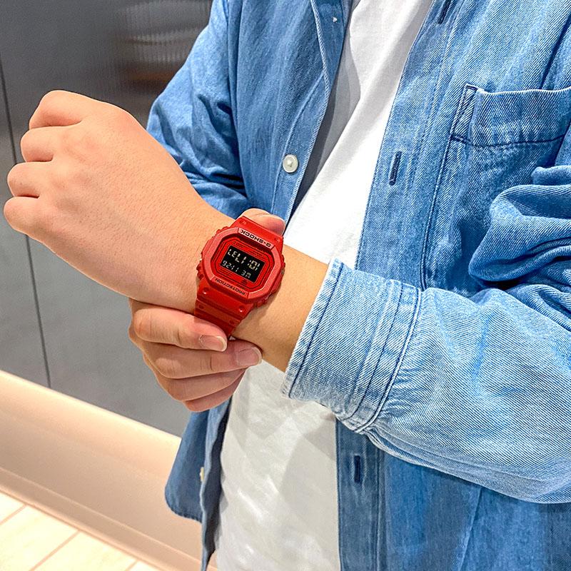 カシオ Gショック G-SHOCK DW-5600RRB-4JF 男性 5600シリーズ 爆買の画像