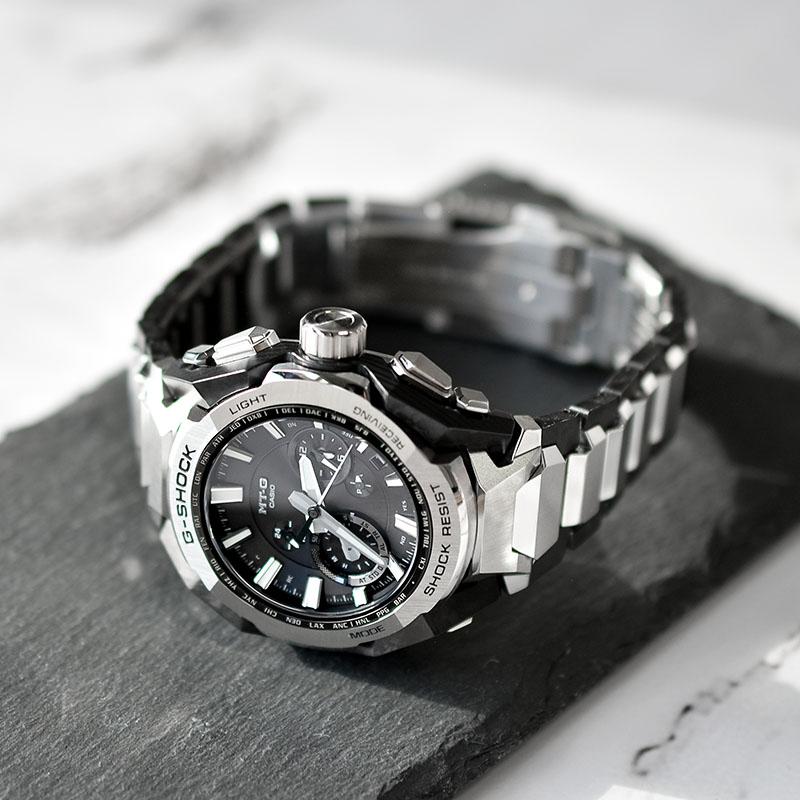 カシオ Gショック G-SHOCK MT-G MTG-B4000D-1AJF 男性 メンズ CACIO Bluetooth ソーラー電波 爆買の画像