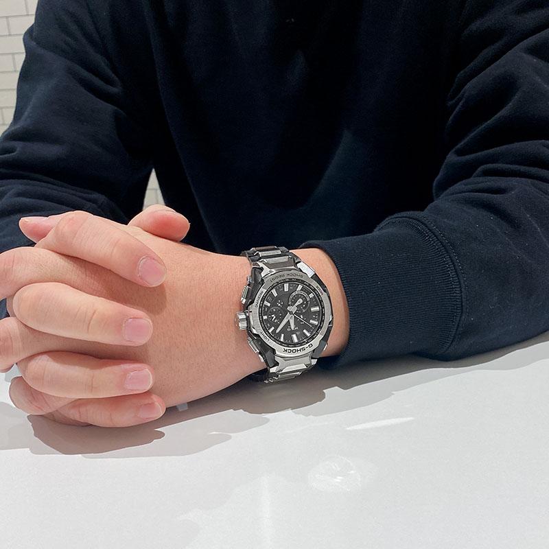 カシオ Gショック G-SHOCK MT-G MTG-B4000D-1AJF 男性 メンズ CACIO Bluetooth ソーラー電波 爆買の画像