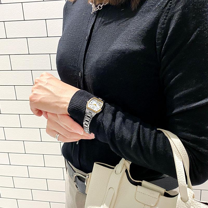 セイコー ルキア LUKIA ハッピーコレクション SSQW100 レディース SEIKO Happy Collection ソーラー電波 爆買の画像