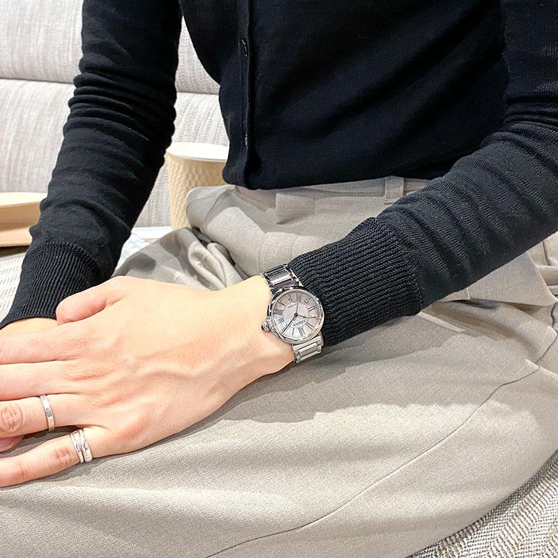 シチズン シチズン エル CITIZEN L ROUND Collection EM1060-87Y レディース ラウンドコレクション エコドライブ 爆買の画像