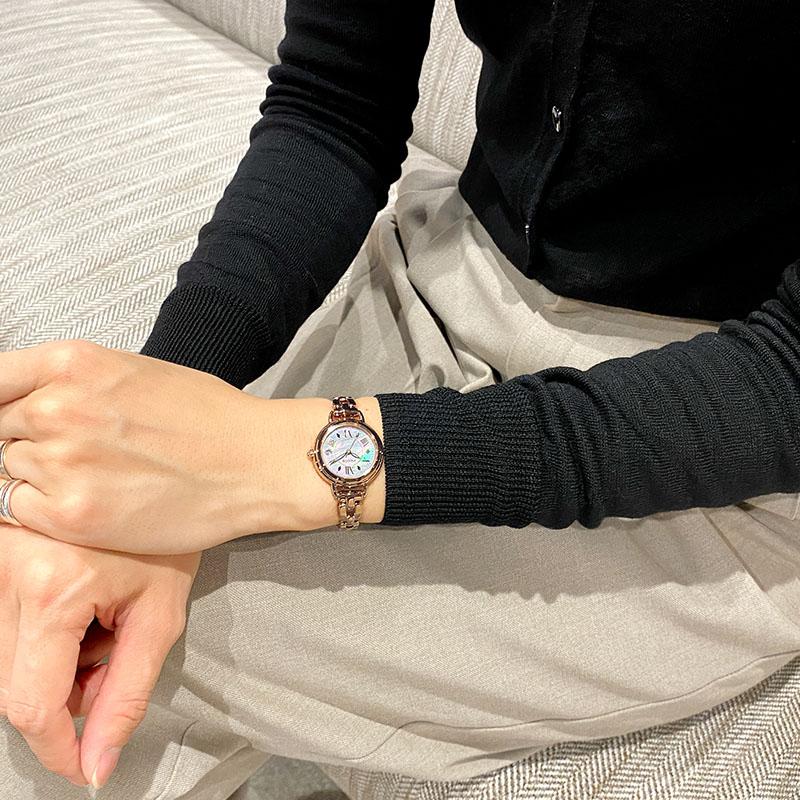 シチズン ウィッカ CITIZEN wicca KL0-561-21 レディース ソーラー電波 シェル 爆買の画像