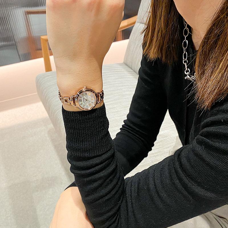 シチズン ウィッカ CITIZEN wicca KL0-561-21 レディース ソーラー電波 シェル 爆買の画像