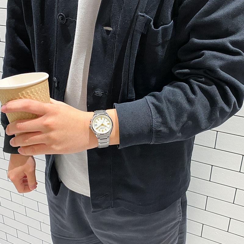 シチズン シチズンコレクション CITIZEN COLLECTION CB1160-55A メンズ エコドライブ電波 ソーラー 爆買の画像