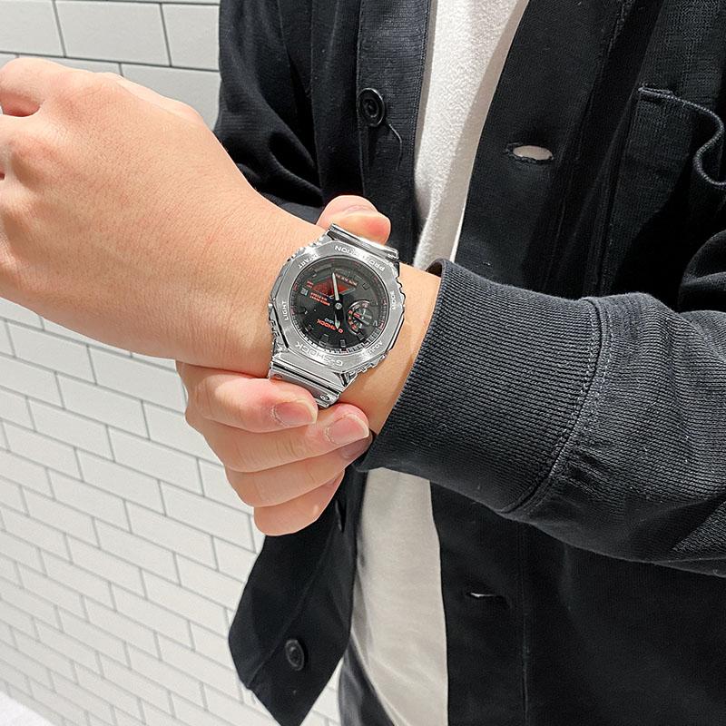 カシオ Gショック CASIO G-SHOCK FINE METALLIC SERIES GM-2100YRA-8AJF 男性 ファインメタリック オクタゴン 爆買の画像