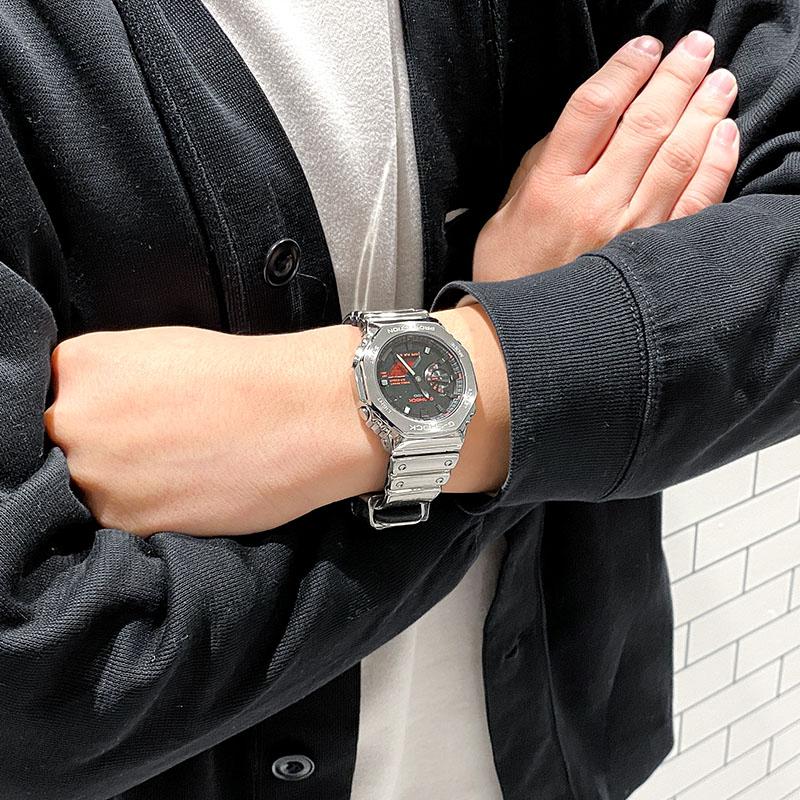 カシオ Gショック CASIO G-SHOCK FINE METALLIC SERIES GM-2100YRA-8AJF 男性 ファインメタリック オクタゴン 爆買の画像