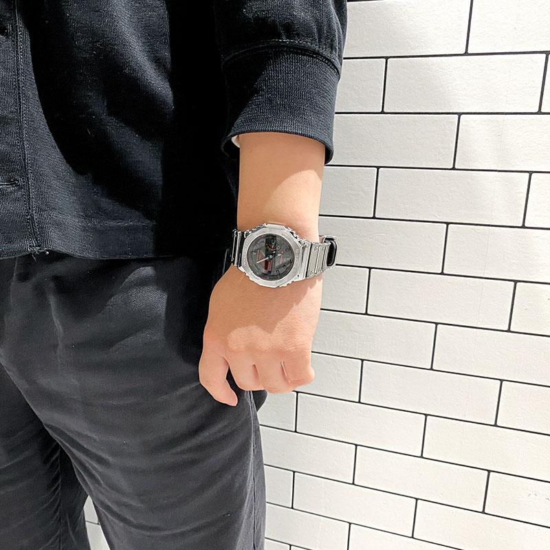 カシオ Gショック CASIO G-SHOCK FINE METALLIC SERIES GM-2100YRA-8AJF 男性 ファインメタリック オクタゴン 爆買の画像