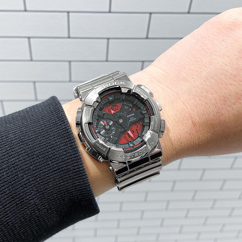 カシオ Gショック CASIO G-SHOCK FINE METALLIC SERIES GM-110YRA-8AJF 男性 ファインメタリック ビッグケース 爆買の画像
