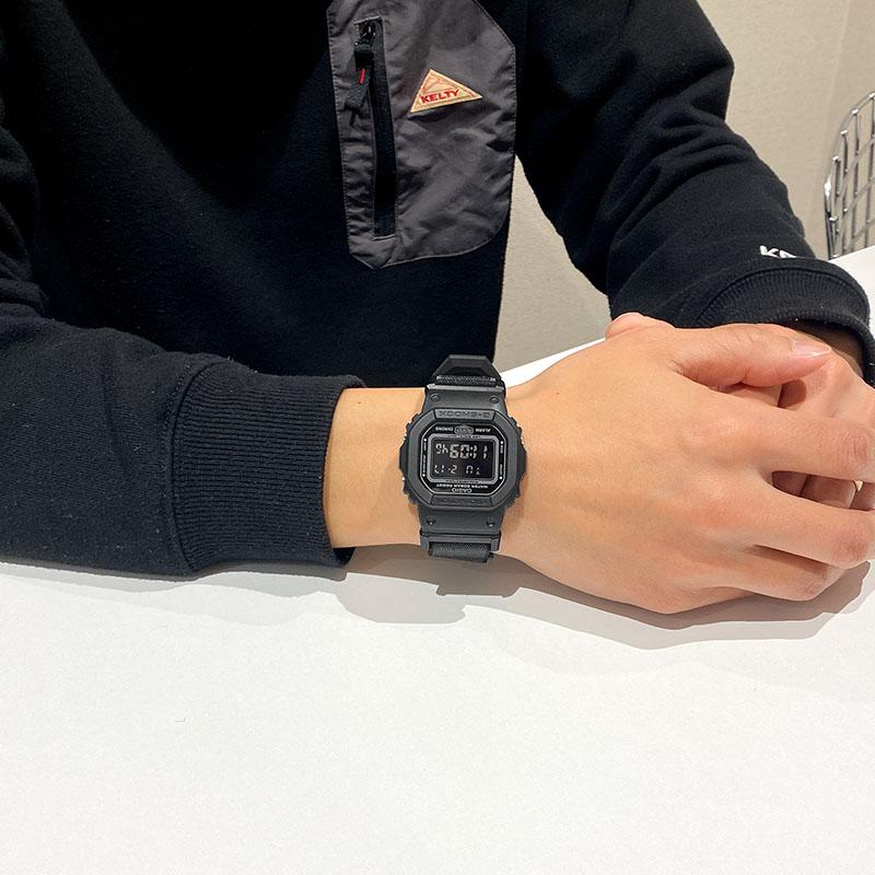カシオ Gショック CASIO G-SHOCK DW-5600MNC-1JF メンズ 磁石 キャンバス ストラップ 爆買の画像