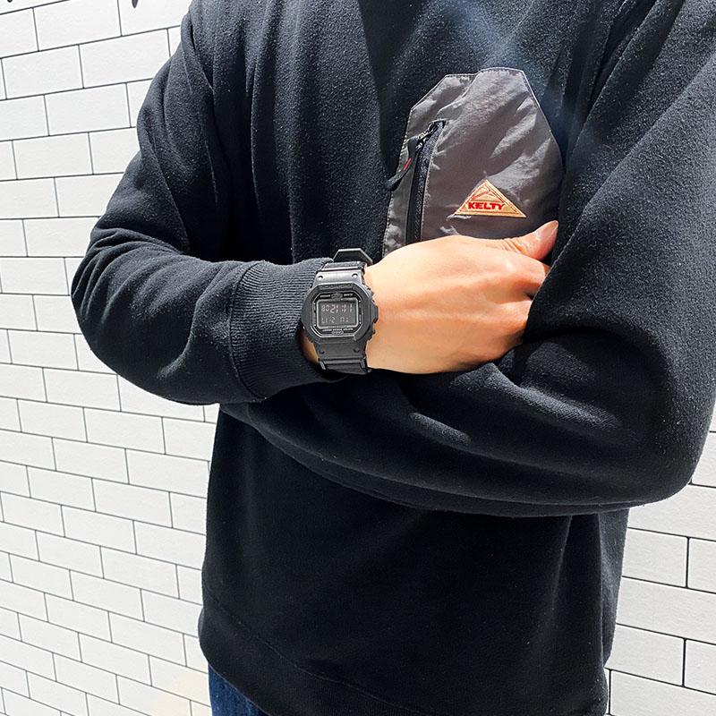 カシオ Gショック CASIO G-SHOCK DW-5600MNC-1JF メンズ 磁石 キャンバス ストラップ 爆買の画像