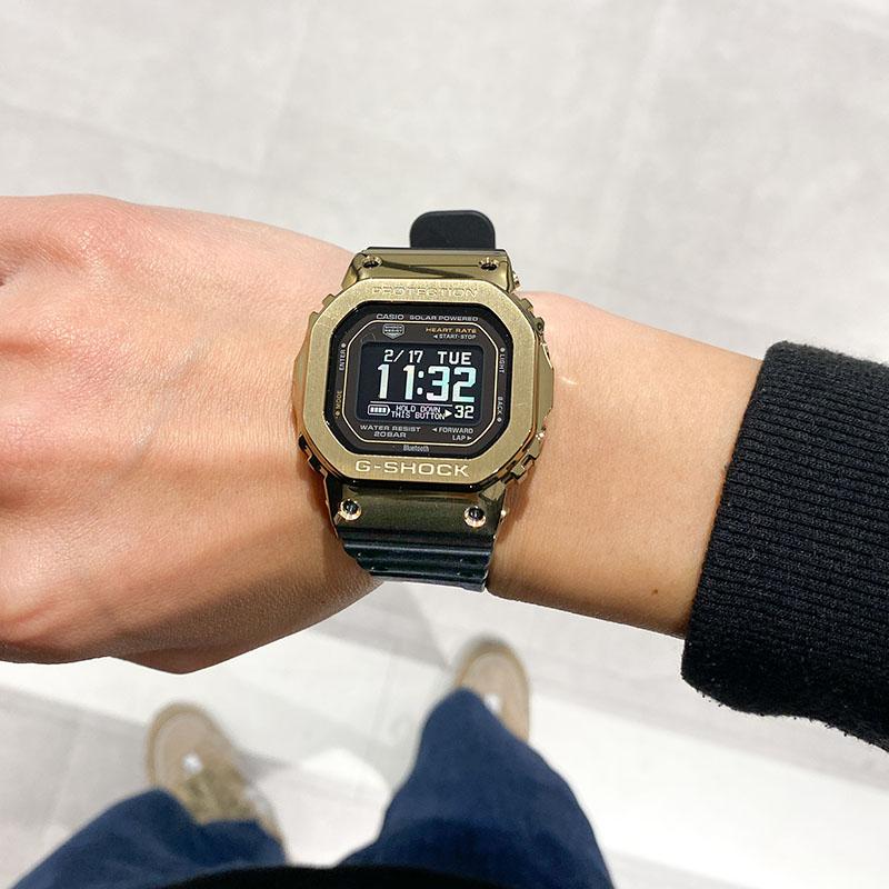 G-SHOCK GM-H5600-9JR メンズ ゴールド Casio GM-H5600-9JR Quartz G-shock DIGITAL bluetooth World time