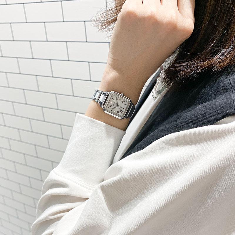 シチズン クロスシー CITIZEN xC hikari collection Square 2way Model ES9500-51A レディース ヒカリコレクション エコドライブ ソーラー電波 爆買の画像