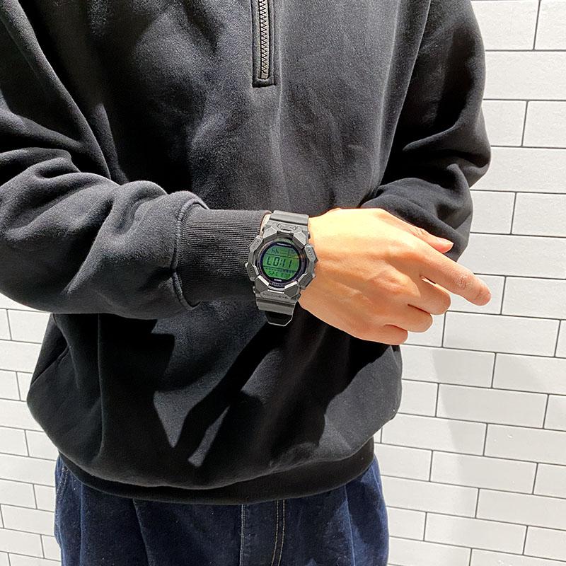 G-SHOCK カシオ Gショック GD-010BEG-1JF 男性 黒 緑 爆買 : 腕時計 