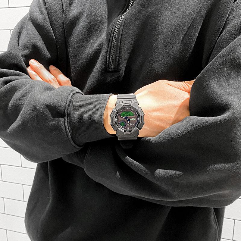 カシオ Gショック G-SHOCK GA-B010BEG-1AJF 男性 黒 緑 Bluetooth 爆買の画像