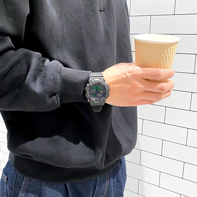 カシオ Gショック G-SHOCK GA-B010BEG-1AJF 男性 黒 緑 Bluetooth 爆買の画像
