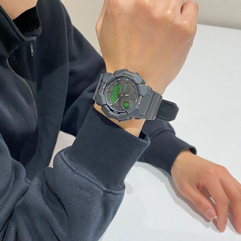 カシオ Gショック G-SHOCK GA-B010BEG-1AJF 男性 黒 緑 Bluetooth 爆買の画像