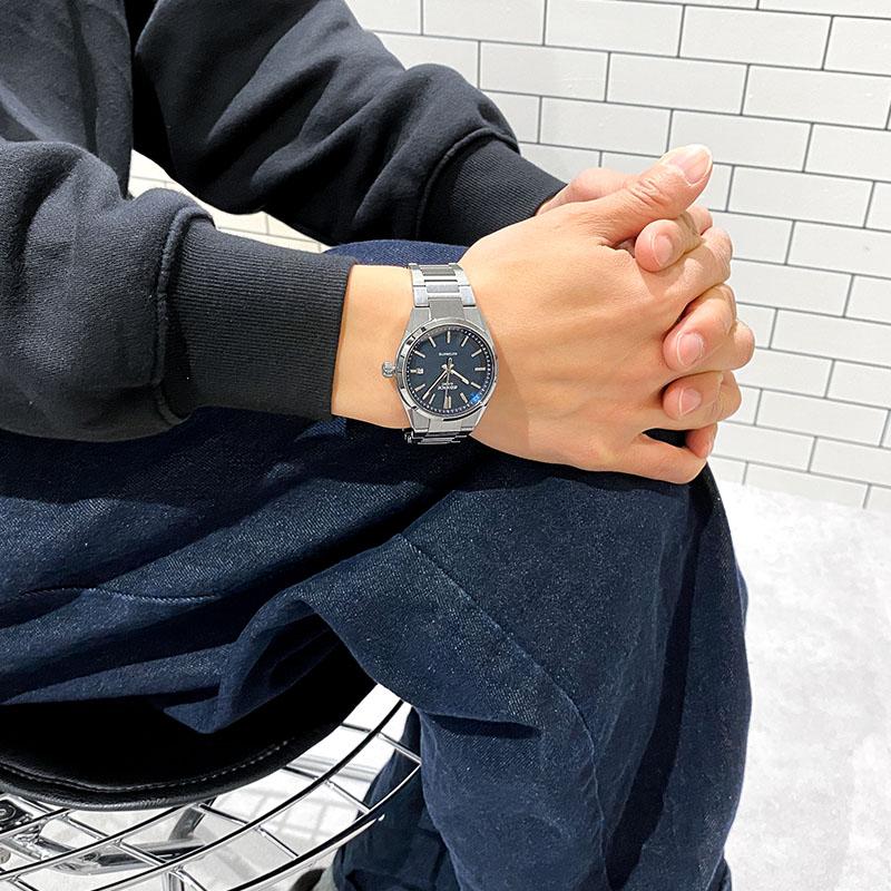 カシオ エディフィス EDIFICE AUTOMATIC EFK-110D-2AJF 男性 オートマチック メカニカル 爆買の画像