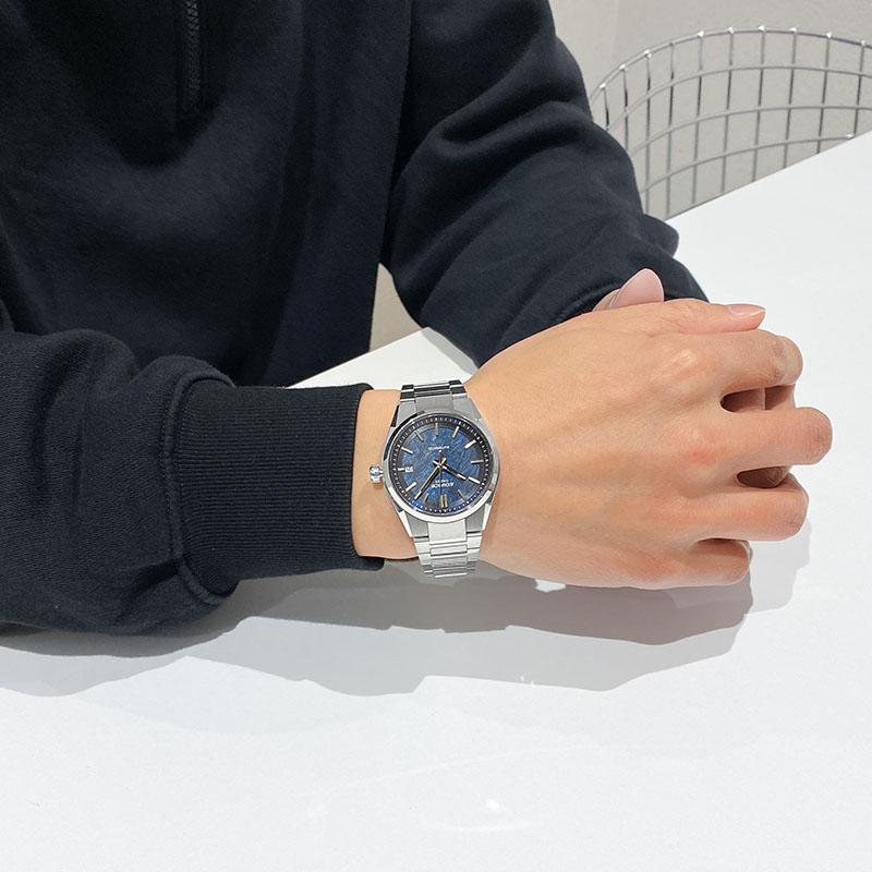 カシオ エディフィス EDIFICE AUTOMATIC EFK-110D-2AJF 男性 オートマチック メカニカル 爆買の画像