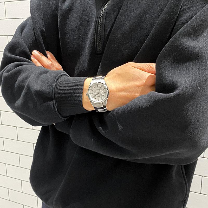 カシオ エディフィス EDIFICE AUTOMATIC EFK-110D-7AJF 男性 オートマチック メカニカル 爆買の画像